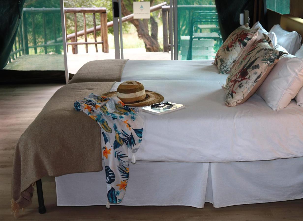 Lions Rock Rapids - Luxury Tented Camp Хейзивю Екстериор снимка