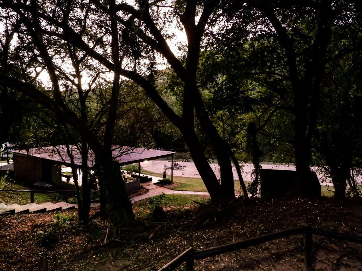 Lions Rock Rapids - Luxury Tented Camp Хейзивю Екстериор снимка