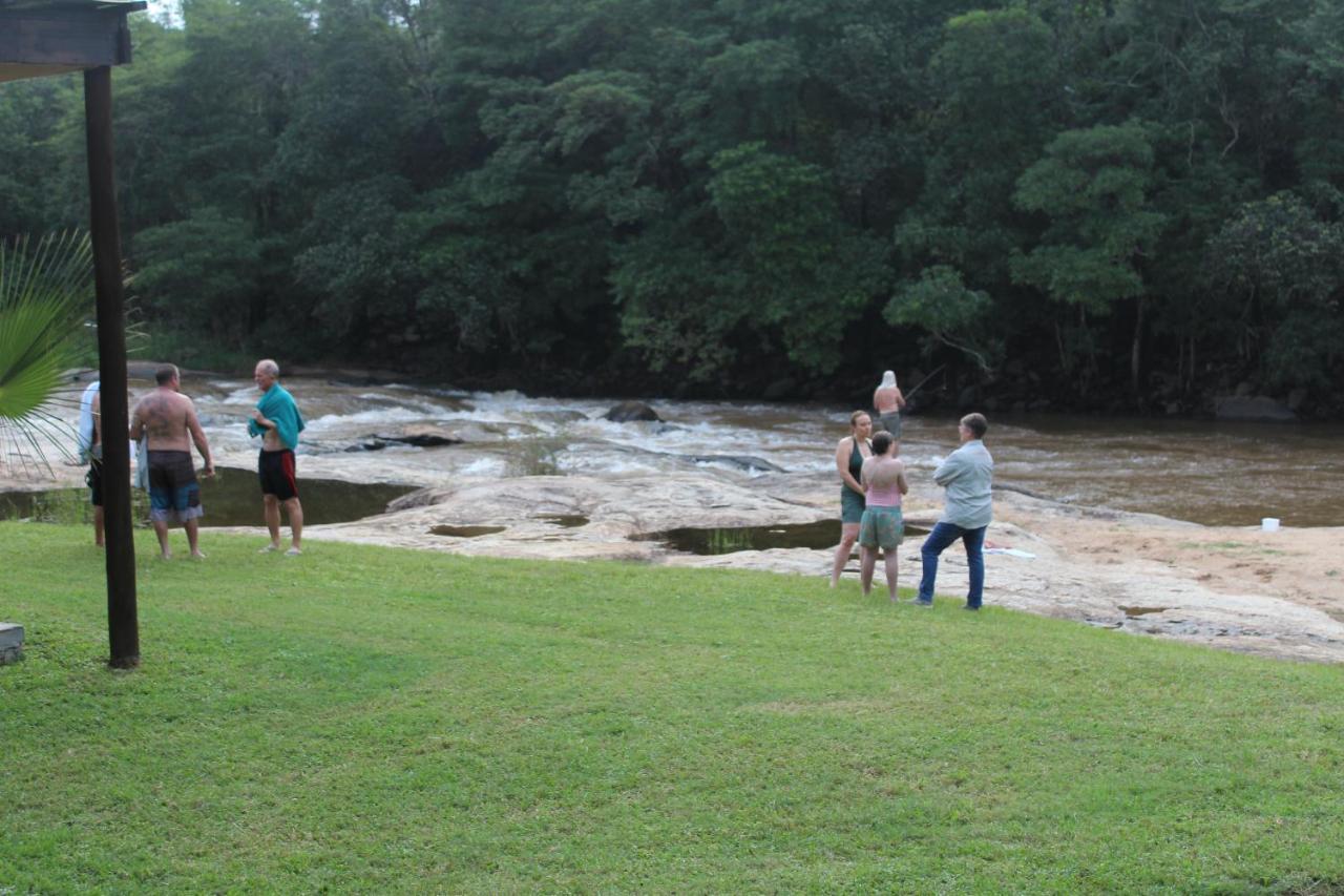 Lions Rock Rapids - Luxury Tented Camp Хейзивю Екстериор снимка