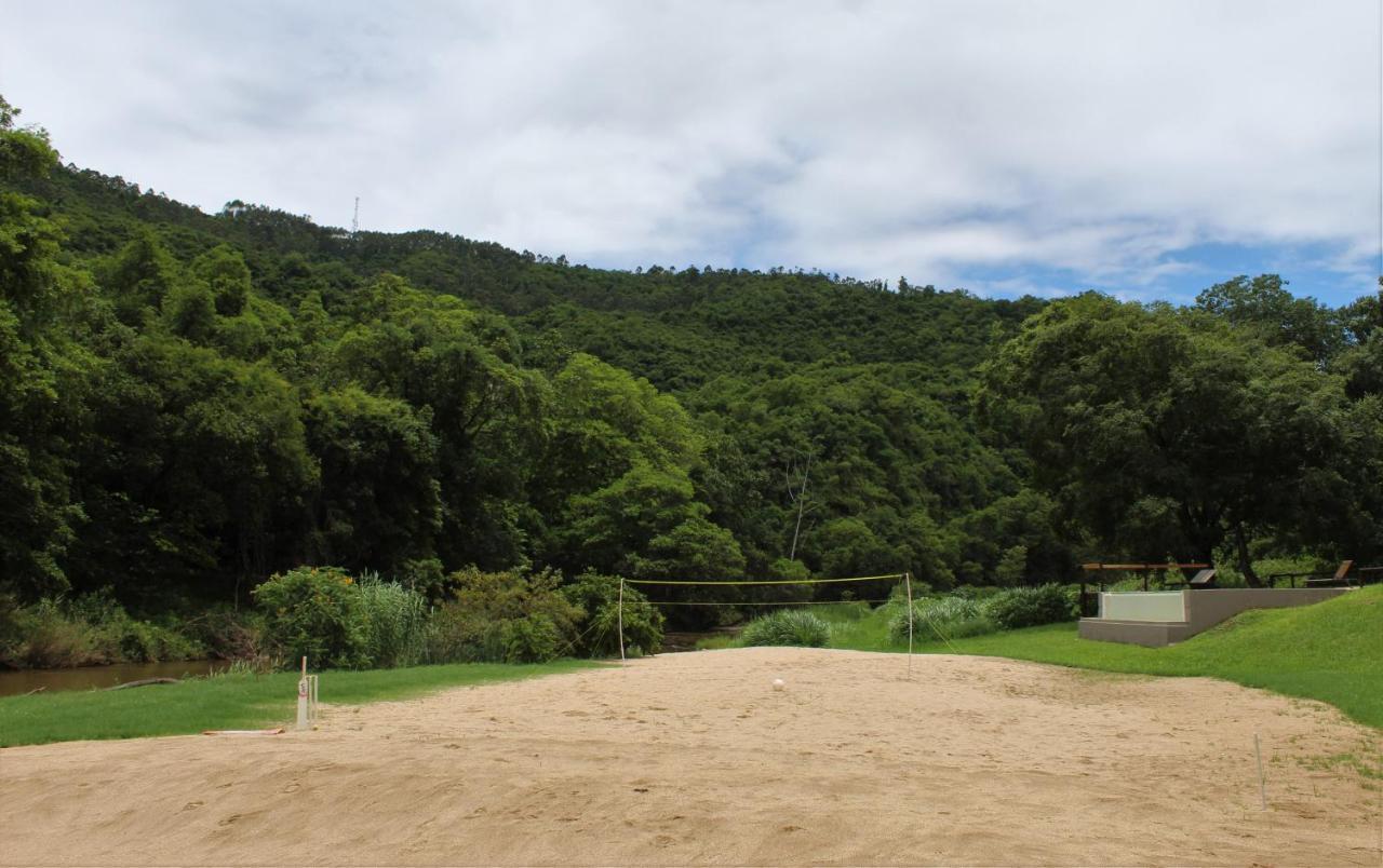 Lions Rock Rapids - Luxury Tented Camp Хейзивю Екстериор снимка
